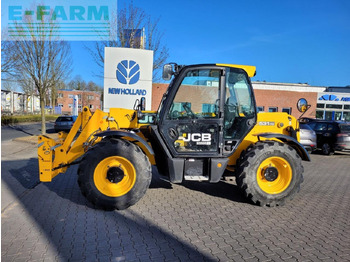 Телескопичен товарач JCB