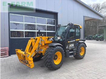 Телескопичен товарач JCB