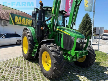 Трактор John Deere 6120m: снимка 4