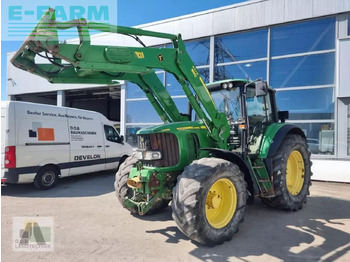 Трактор JOHN DEERE 6820