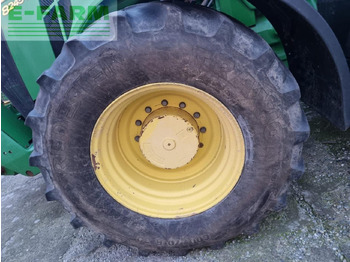 Трактор John Deere 8245 R: снимка 3