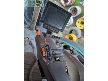 Трактор John Deere 8245 R: снимка 2