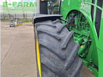 Трактор JOHN DEERE 8R Series