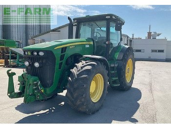 Трактор JOHN DEERE 8R Series