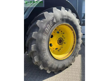 Трактор John Deere 8370r: снимка 3
