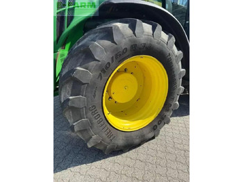 Трактор John Deere 8370r: снимка 4
