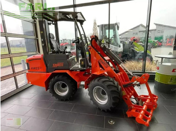 Колесен товарач