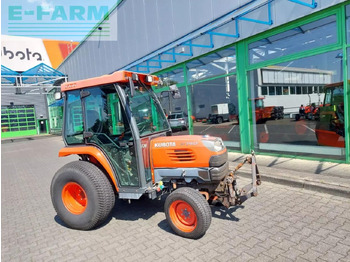 Трактор Kubota stv40: снимка 3