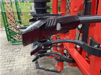 Култиватор KUHN