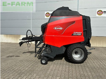 Сламопреса за квадратни бали Kuhn vb 2295 oc 23: снимка 2 Сламопреса за квадратни бали Kuhn vb 2295 oc 23: снимка 2
