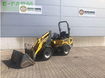 Колесен товарач MANITOU