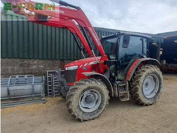 Трактор MASSEY FERGUSON 5711