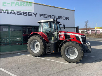 Трактор MASSEY FERGUSON 100 series