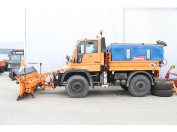 Снегорин Mercedes-Benz unimog u 400: снимка 3 Снегорин Mercedes-Benz unimog u 400: снимка 3