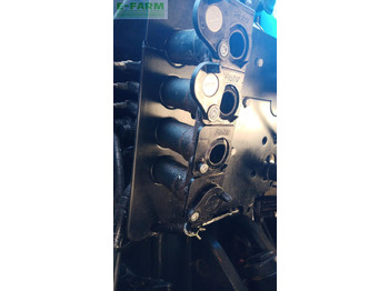 Трактор New Holland T5.140 AC AC: снимка 2