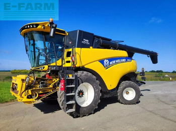 Зърнокомбайн NEW HOLLAND CR series