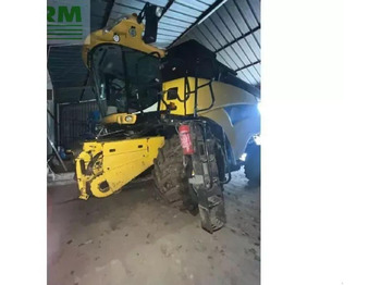 Зърнокомбайн NEW HOLLAND CR980