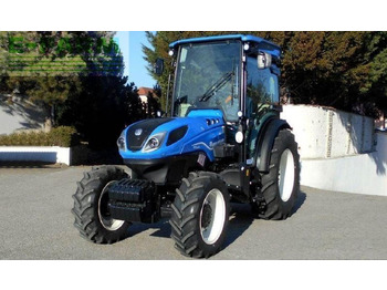 Трактор NEW HOLLAND T4