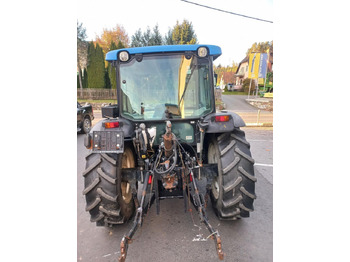Трактор New Holland t4020 deluxe Deluxe: снимка 3 Трактор New Holland t4020 deluxe Deluxe: снимка 3