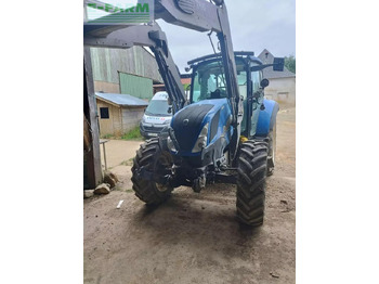 Трактор NEW HOLLAND T5