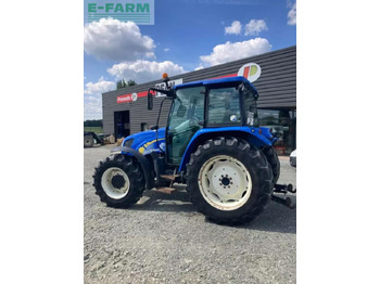 Трактор NEW HOLLAND T5050