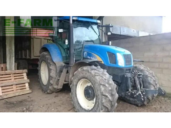 Трактор NEW HOLLAND T6070