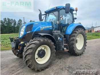 Трактор NEW HOLLAND T7