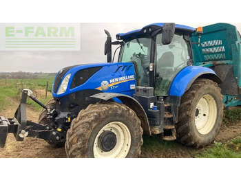 Трактор NEW HOLLAND T7