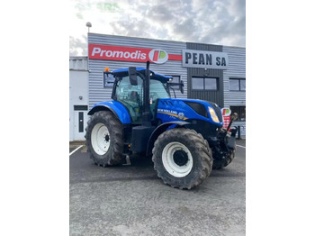 Трактор NEW HOLLAND T7