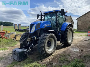 Трактор NEW HOLLAND T7.200