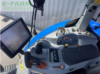 Трактор New Holland t7.270 auto command: снимка 2