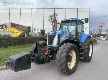 Трактор NEW HOLLAND T8040