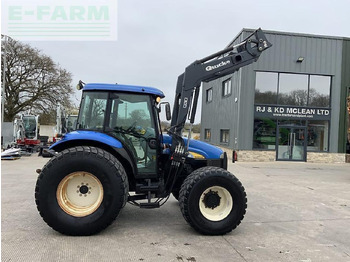 Трактор NEW HOLLAND TD5