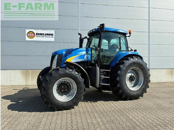Трактор NEW HOLLAND
