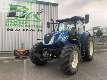 Трактор NEW HOLLAND T6