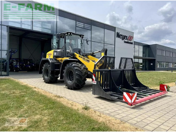 Мини багер NEW HOLLAND