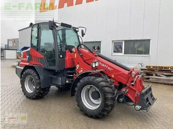 Телескопичен товарач SCHÄFFER