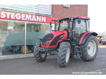 Трактор VALTRA A104