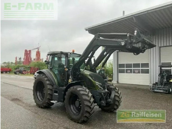 Трактор VALTRA