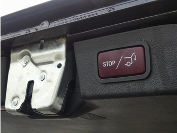 Кемпер ван MERCEDES-BENZ V300 Marco Polo EDITION,Allrad,EasyUp,Leder,AHK...: снимка 2