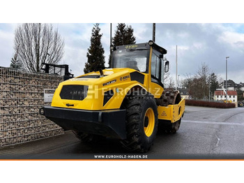 Компактор Bomag Stachelwalze BW 213 PDH-5, Schnellgang, Walzenzug: снимка 2 Компактор Bomag Stachelwalze BW 213 PDH-5, Schnellgang, Walzenzug: снимка 2