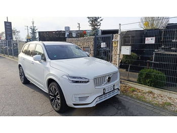 Лек автомобил VOLVO