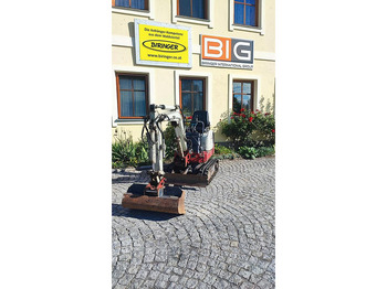 Мини багер TAKEUCHI