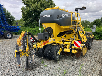 Сеялка BEDNAR