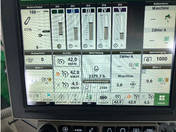 Трактор John Deere 8R370: снимка 2