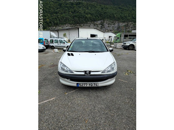 Лек автомобил PEUGEOT