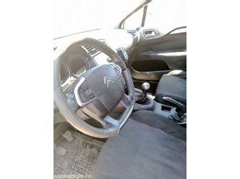 Лек автомобил CITROËN