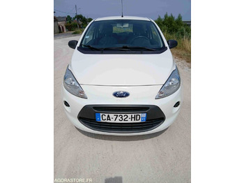 Лек автомобил FORD
