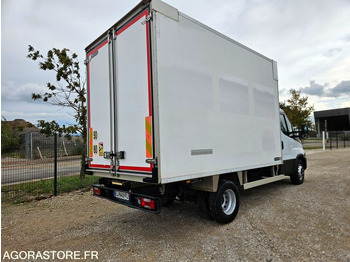Камион IVECO DAILY 72C21 PORTE VIANDE FRIGORIFIQUE - 2017 - 360 000KM: снимка 2