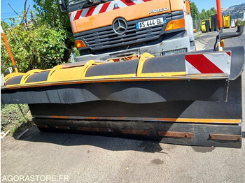 Камион MERCEDES CAMION BENNE - 2000 - 193905 KMS: снимка 2